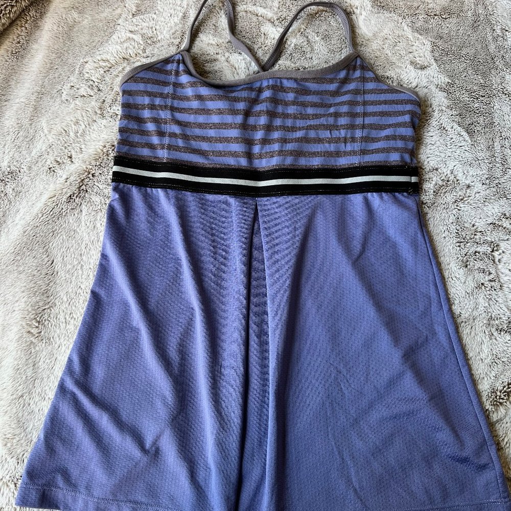 Lucy athletic tank, size M